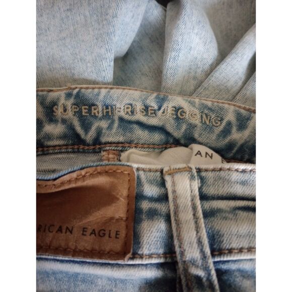 American Eagle Women's Size 2 Destroyed Blue Jean - Picture 6 of 9